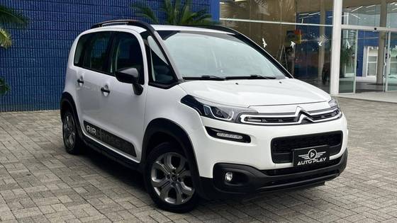 CITROËN AIRCROSS 1.6 VTI 120 FLEX LIVE EAT6 CITROËN AIRCROSS 1.6 VTI 120 FLEX LIVE EAT6